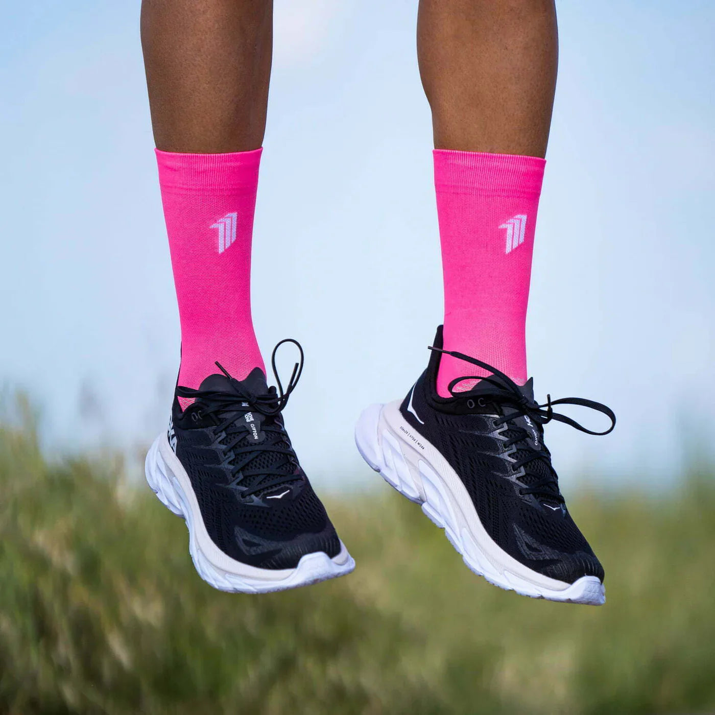 Seven Mile Pink – Running Socks