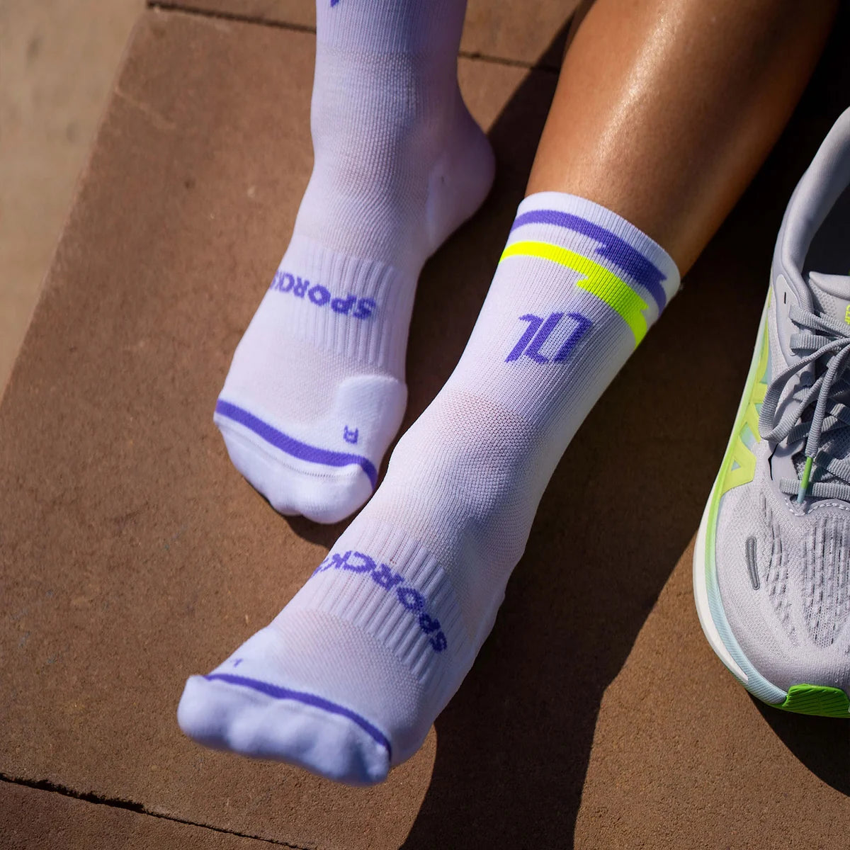Summer 10 White - Pro Comfort Running Socks