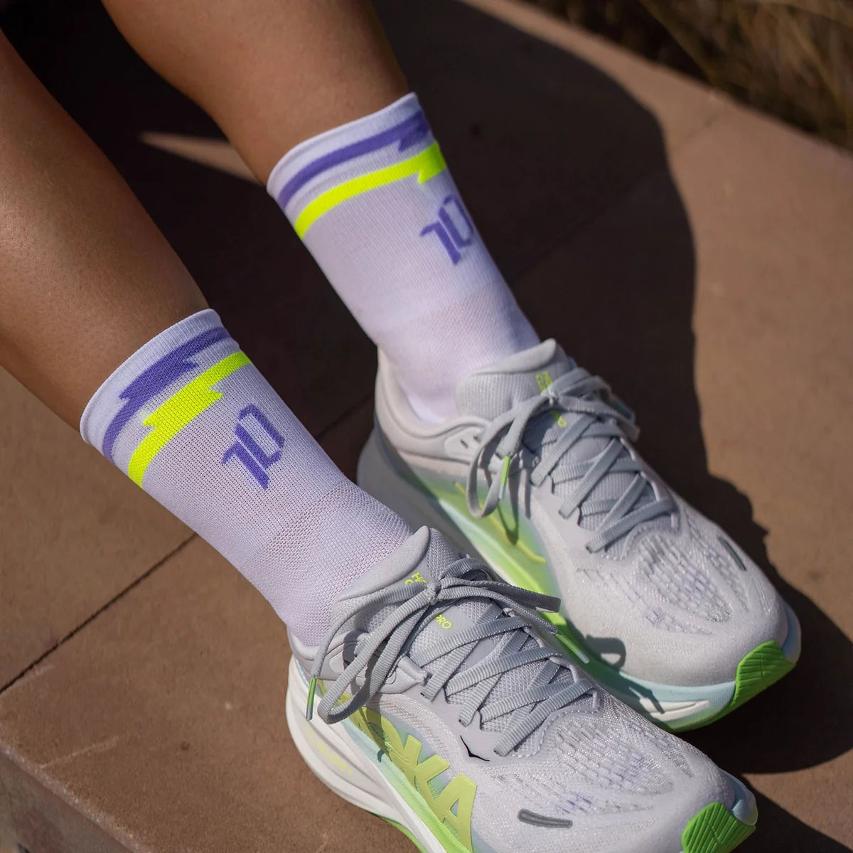 Summer 10 White - Pro Comfort Running Socks