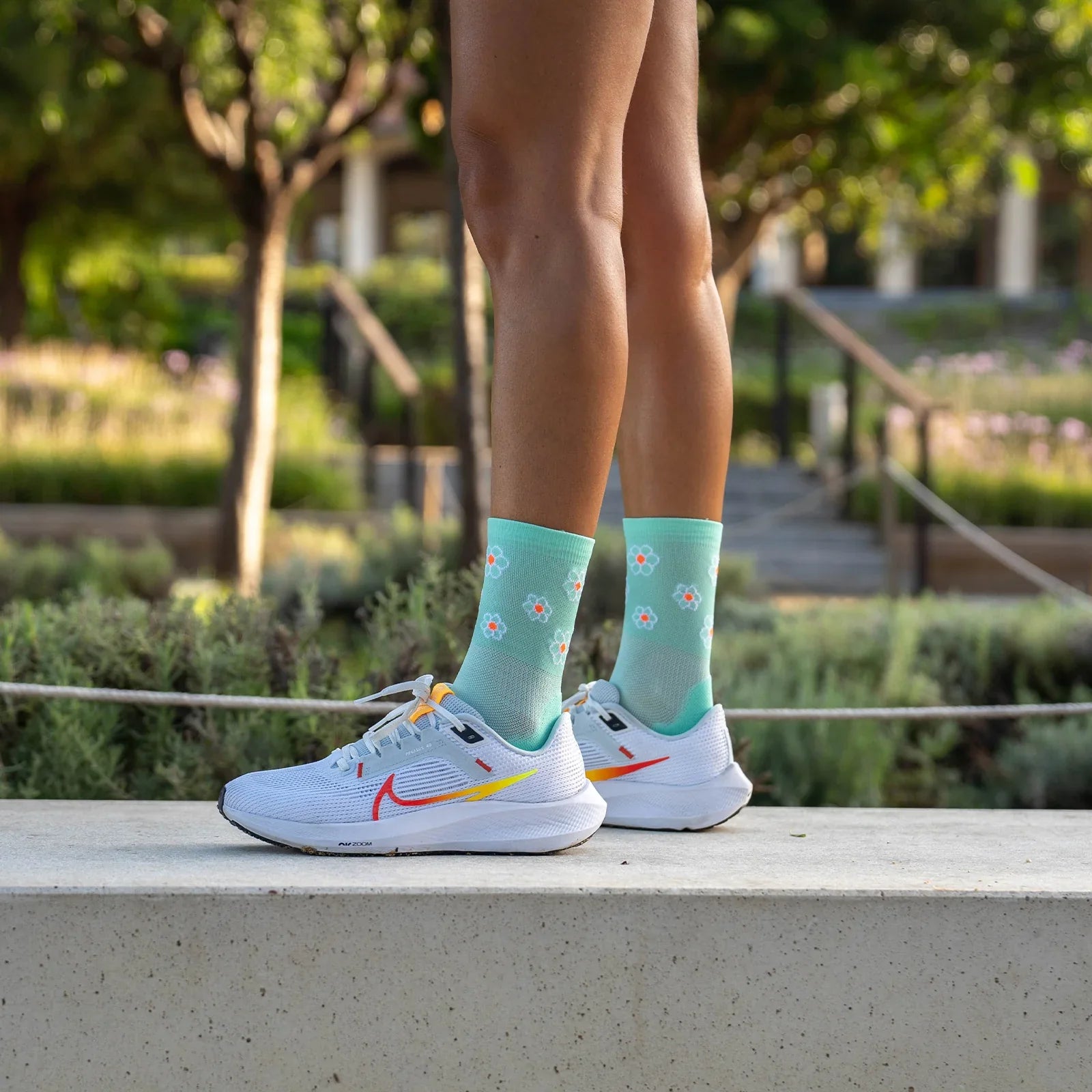 Marguerite Green Run Ultralight Socks