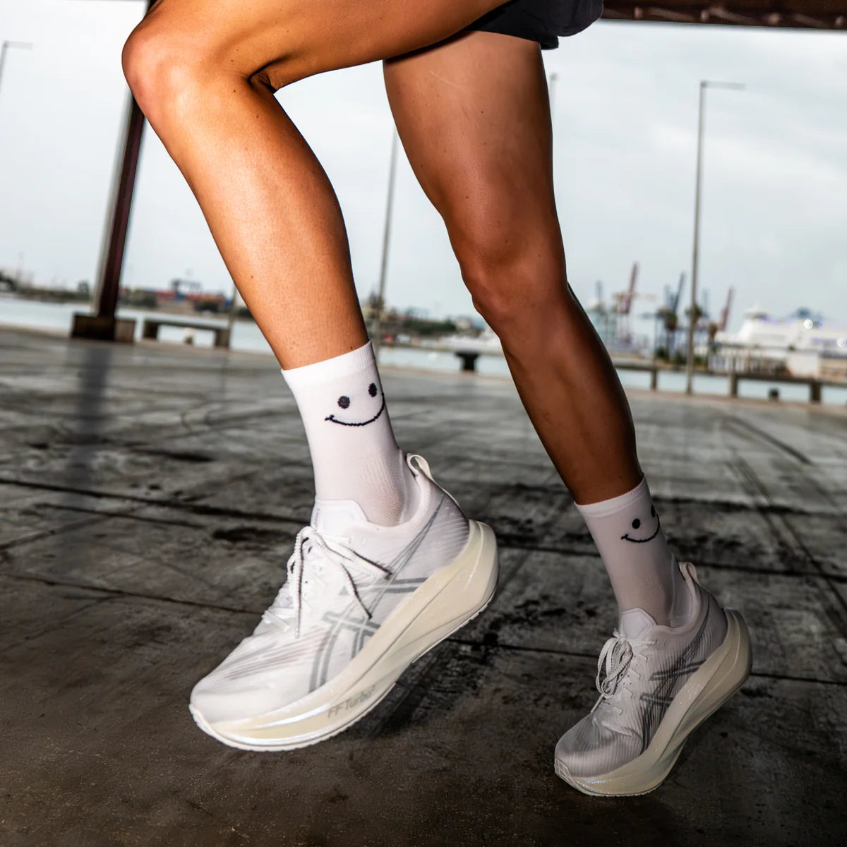 Happy Mode White – Running Ultralight Socks