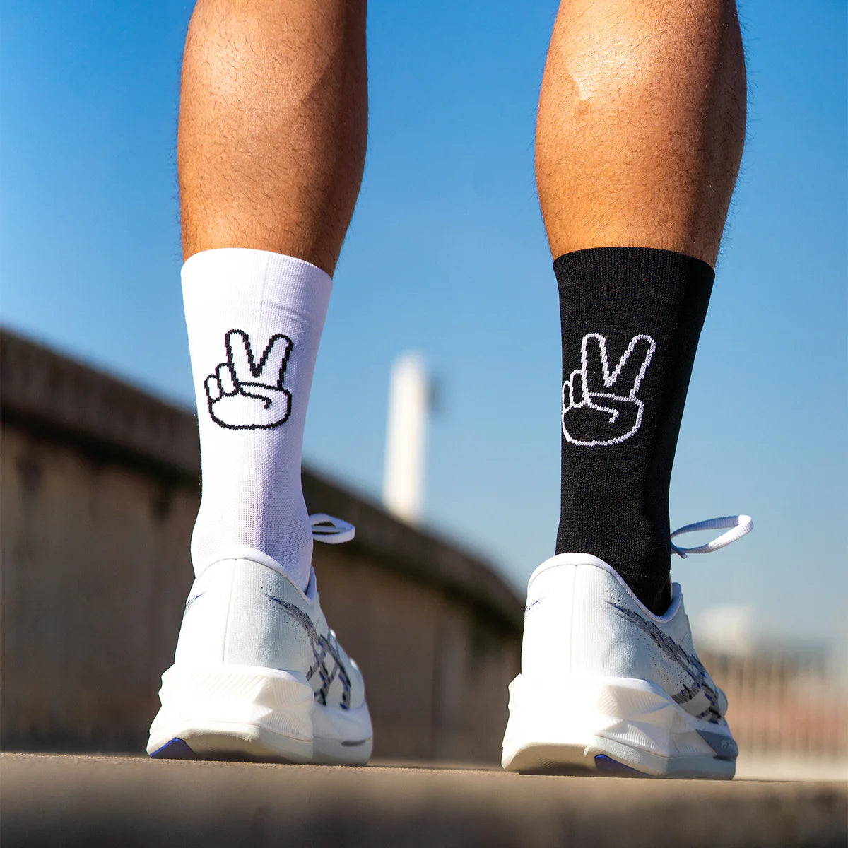 Up Black & White - Running Socks